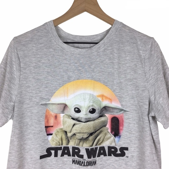 STAR WARS Baby Yoda Graphic The Mandalorian T Shirt Child Grogu Short Sleeve XL - Picture 2 of 9